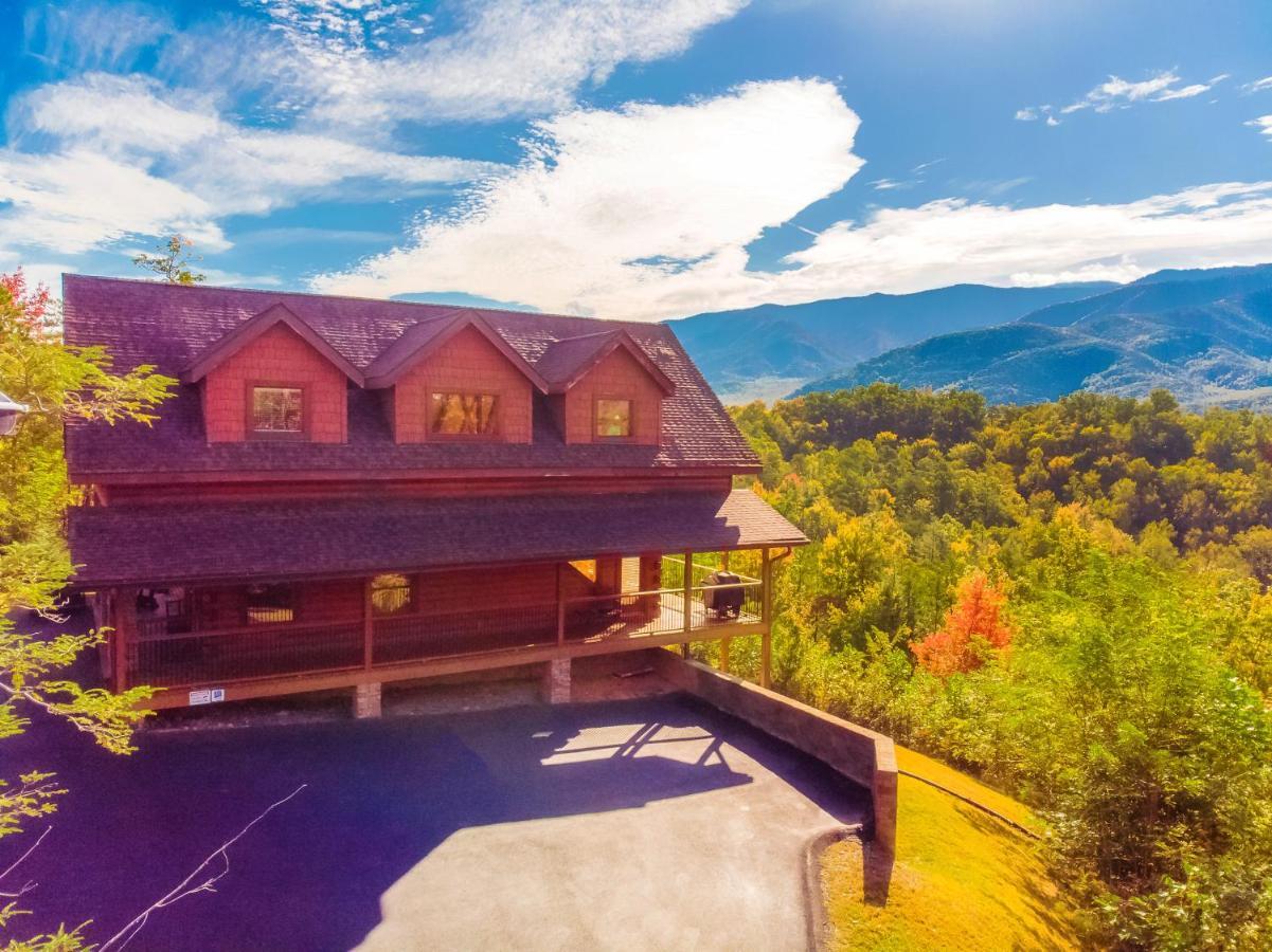 Star Dancer Cabin Гетлинбург Екстериор снимка