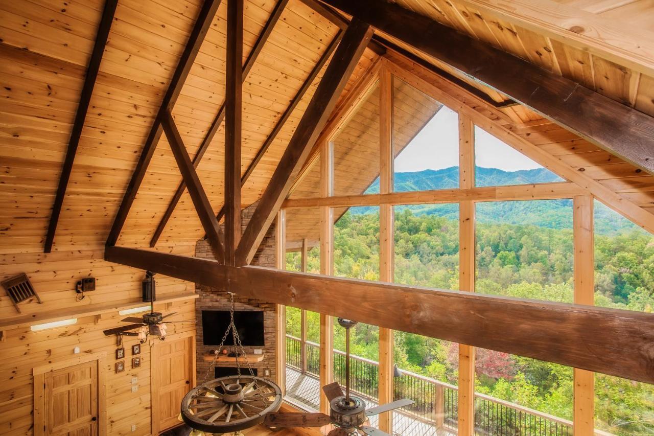 Star Dancer Cabin Гетлинбург Екстериор снимка