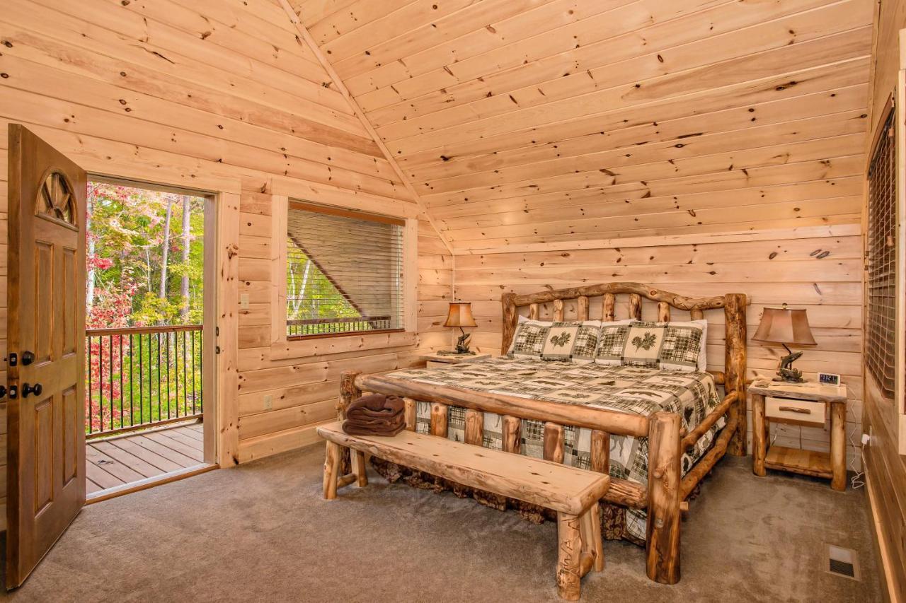Star Dancer Cabin Гетлинбург Екстериор снимка